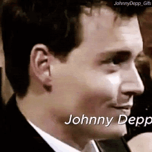 Johnny Depp Gum GIF - Johnny Depp Gum Chewing GIFs
