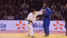 Judo Knock Down GIF - Judo Knock Down Body Slam GIFs