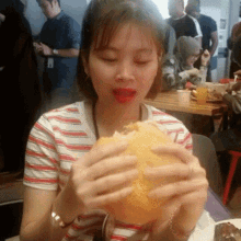 Eating Sandwich GIF - Eating Sandwich Yummy GIFs