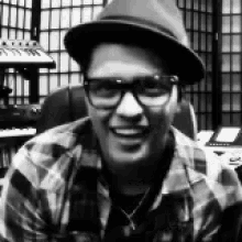 Bruno Mars Smile GIF - Bruno Mars Smile Bitch What GIFs