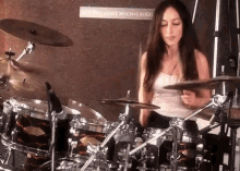 meytalll drummer drummer girl