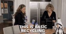 Recycling Grace And Frankie GIF - Recycling Grace And Frankie Season1 GIFs