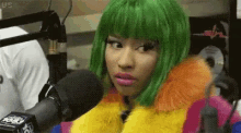 Stare Nicki Minaj GIF - Stare Nicki Minaj Awkward GIFs