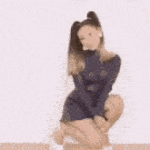 Ariana Grande Pose GIF - Ariana Grande Ariana Pose GIFs