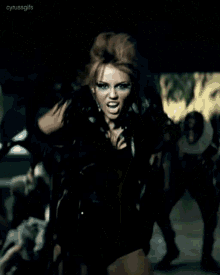miley cyrus cyrussgifs cant be tamed