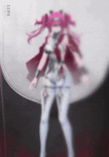 a blurred image of a girl with pink hair and the word lupa