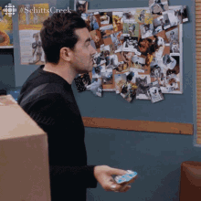 What Am I Gonna Do Now Dan Levy GIF - What Am I Gonna Do Now Dan Levy David GIFs