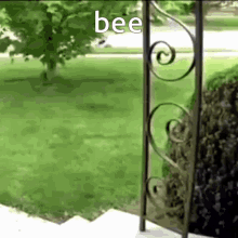 Bee GIF - Bee GIFs