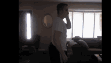 One One Moment GIF - One One Moment Hang On GIFs