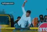 Fans After Sucessfully Breaking Previous Birthday Records.Gif GIF - Fans After Sucessfully Breaking Previous Birthday Records Maheshbabu Svsc GIFs