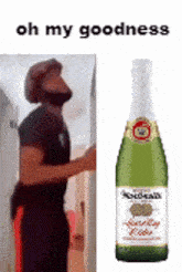 Apple Juice Martinelli'S Oh My Goodness GIF - Apple Juice Martinelli'S Oh My Goodness GIFs