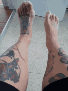 Waiting Chilling GIF - Waiting Chilling Messing Around GIFs