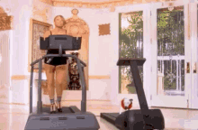 Mariah Carey Exercise GIF - Mariah Carey Exercise Treadmill GIFs
