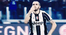 Bonucci GIF - Leonardo Bonucci Calcio Juventus GIFs