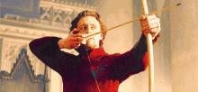 Tom Hiddleston GIF - Tom Hiddleston Arrow GIFs
