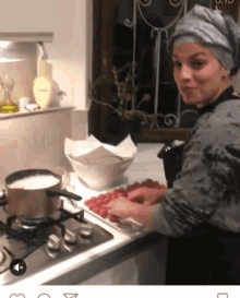 Emma Marrone Cooking GIF - Emma Marrone Cooking Food GIFs