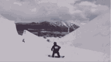 Havin Fun GIF - Wee Snowboarding Snowboard GIFs