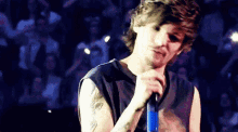 Louis Tomlinson Middle Finger GIF