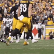 Kenny Pickett Touchdown GIF - Kenny Pickett Touchdown Pittsburgh Steelers GIFs