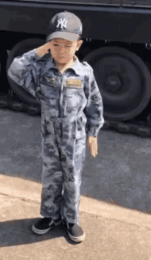 boy soldier kid salute cute