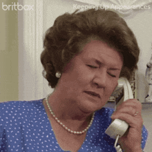 Woman-on-phone Shocked GIF - Woman-on-phone Shocked Startled GIFs