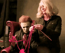 Passing Time GIF - Michael Myers Jamie Lee Curtis Waiting GIFs