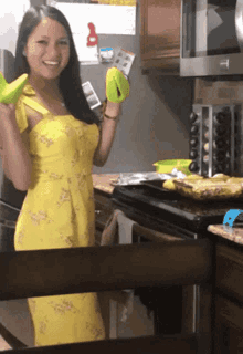 Cooking Smile GIF - Cooking Cook Smile GIFs