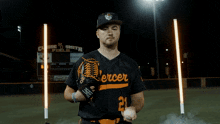 a baseball player wearing a jersey that says " tercer " on it