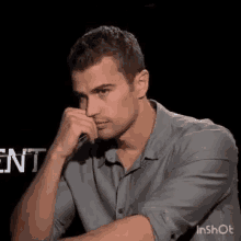 Divergent Four Theo James GIF - Divergent Four Theo James Stare GIFs