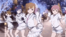 dancing anime girls dancing
