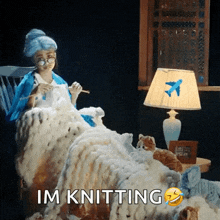 Maymayentrata Knitting GIF