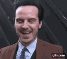 Andrew Scott Laugh GIF - Andrew Scott Laugh Happy GIFs