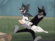 Love Kissing GIF - Love Kissing Tom And Jerry GIFs