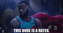 Space Jam Lebron James GIF - Space Jam Lebron James This Dude Is A Hater GIFs