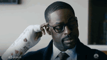 Bored Sterling K Brown GIF - Bored Sterling K Brown Randall Pearson GIFs