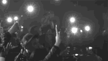 Fans Jadakiss GIF - Fans Jadakiss Rapture Song GIFs