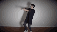 Dancing Giving It All GIF - Dancing Giving It All Intense GIFs