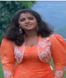 Divya Bharti 2 GIF