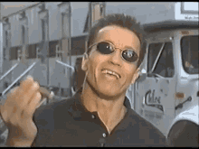 Arnold Arnold Schwarzenegger GIF - Arnold Arnold Schwarzenegger Schwarzenegger GIFs