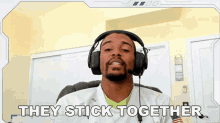 They Stick Together Brock Vereen GIF - They Stick Together Brock Vereen Estv GIFs