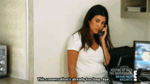 Bye Kourtney Kardashian GIF - Bye Kourtney Kardashian Call GIFs