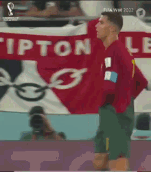 Football GIF: Cristiano Ronaldo Uses Spectacular Fancy Pants Trickery To  Give Away Throw-In