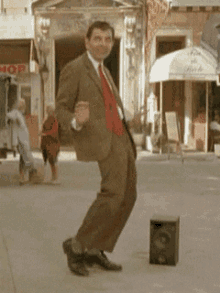Mr Bean Happy Dance GIF - Mr Bean Happy Dance Oh Yeah GIFs
