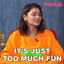 It'S Just Too Much Fun Sriti Jha GIF - It'S Just Too Much Fun Sriti Jha Pinkvilla GIFs