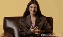 Nod Lorde GIF - Nod Lorde Released GIFs