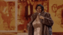 Aretha Franklin Coat Off GIF - Aretha Franklin Coat Off Sing GIFs