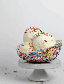 3scoops GIF - 3scoops GIFs