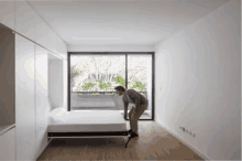 Bed Space Apartment GIF - Bed Space Apartment GIFs