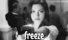 Freeze GIF - Freeze Gun GIFs
