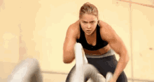 Exercise Ronda Rousey GIF - Exercise Ronda Rousey Workout GIFs